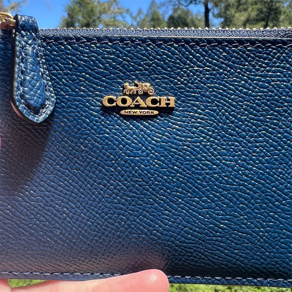 COACH Crossgrain Leather Blue Mini Skinny ID Case Keychain Wallet Gold Hardware - Picture 7 of 9